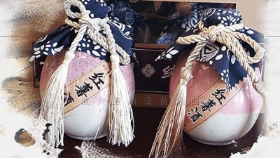 紅薯收獲季，用中型釀酒設(shè)備做紅薯酒造價(jià)低，利潤(rùn)高