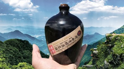 青稞酒是怎么釀造出來的，用釀酒蒸餾設(shè)備釀傳統(tǒng)青稞白酒釀造技術(shù)