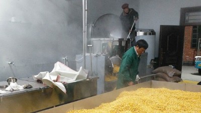 做酒10多年沒(méi)酒存，換釀白酒釀造設(shè)備3年存10000斤酒