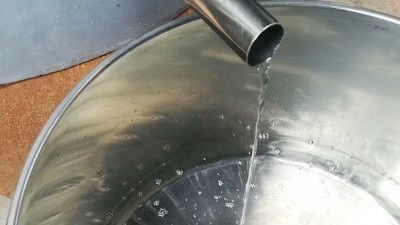 雅大燒酒設(shè)備學(xué)員回訪錄：喝了一口72度頭酒，體驗(yàn)吞火的感覺(jué)