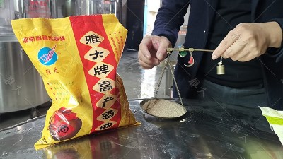 冬季釀酒多加酒曲出酒就多？答案是否定的，曲加多了后果很嚴重！
