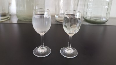 剛從白酒蒸餾設(shè)備接的酒，第2天發(fā)現(xiàn)有白色沉淀物怎么回事？