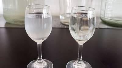 加水變渾濁的酒，就是釀酒機器釀造的純糧白酒？