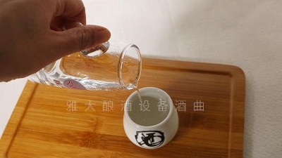 【燒酒設(shè)備】80年代10塊錢能買到什么酒？